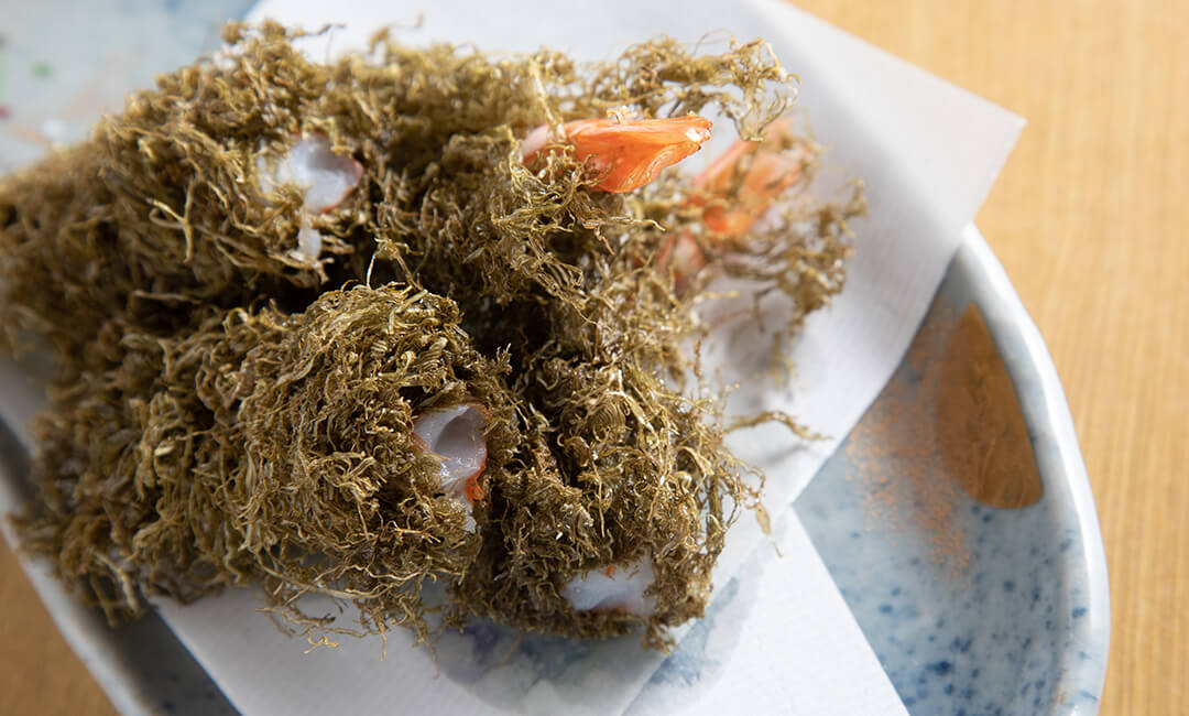 海老の昆布揚げ